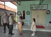 Patroli Gereja, Polres Loteng Berikan Rasa Aman Umat Kristiani Beribadah