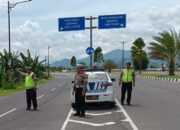 Satgas Kamseltibcar Lantas Polres Lombok Barat Patroli Siang di Bypass BIL 1 dan 2, Teguran dan Peringatan untuk Pengendara