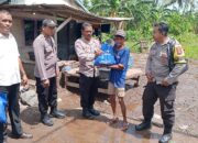 Kapolsek Pringgabaya salurkan bantuan Kapolres Lotim pada Masyarakat Terdampak Banjir Bandang