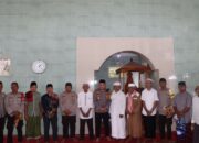 Giat Jumat Curhat Kapolres Bima Kota di Masjid Istiqomah Kelurahan Penatoi
