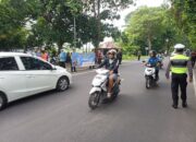 Keselamatan di Jalan Raya Prioritas Utama, Polres Lombok Barat Gelar Patroli dan Penyuluhan
