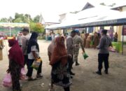 Polsek Bolo, Gelar Apel Siaga Pengamanan Pasar Murah di Kantor Camat Bolo