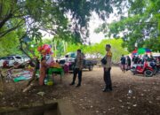 Berikan Rasa Aman, Polsek Labuhan Badas Lakukan Pengamanan Di Pura Batu Gong