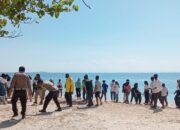 Permabudhi NTB Libatkan Masyarakat Jaga Kebersihan Pantai Elak-Elak Lombok Barat
