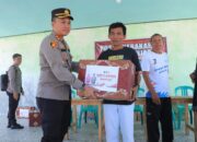 Kapolres Sumbawa Barat Berikan Bantuan Korban Kebakaran Rumah di Desa Banjar Kecamatan Taliwang