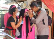 Kapolres Lombok Utara Sambang Duka ke Kediaman Anggota Sat Reskrim yang Meninggal Mendadak