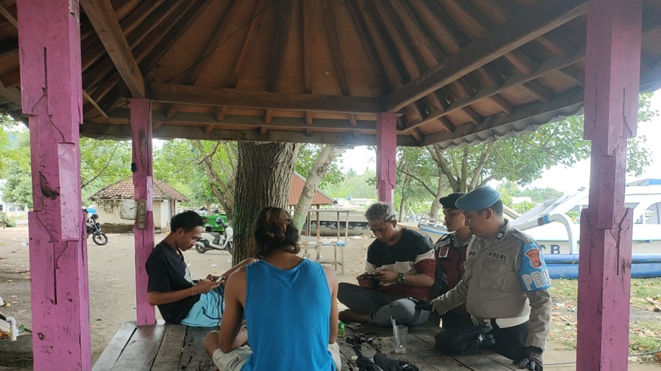 Patroli Ketat Polsek Sekotong Jaga Keamanan Objek Wisata di Lombok Barat