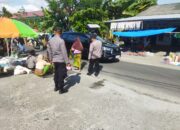 Polres Loteng Tampung Informasi Dan Keluhan Masyarakat Saat Patroli Dialogis.