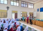 Sat Binmas Polres Bima Kota Sosialisasi Keamanan dan Ketertiban di SMAN 1 KOTA BIMA dalam Rangka MPLS