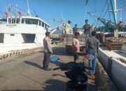 Sat Pol Airud Polres Bima Kota Laksanakan Patroli dan Berikan Himbauan terhadap ABK Kapal