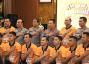 Penghargaan Kapolri untuk Jakarta Bhayangkara Presisi dan Popsivo Polwan atas prestasi di Proliga 2024