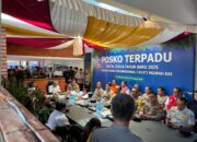 Kapolri & Panglima TNI Tinjau Posko Terpadu Operasi Lilin 2024 di Bandara I Gusti Ngurah Rai