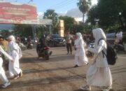 Personel Polsek Rasanae Barat Laksanakan Gatur Pagi Demi Kamseltibcar Lantas