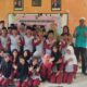 Polsek Sekotong Edukasi Siswa MI Tarbiyatussibyan tentang Bahaya Bullying dan Narkoba