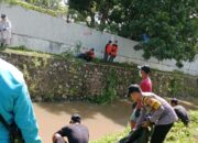 Polsek Asakota Laksanakan Gerakan Bersama Bersih Sungai Kota Bima