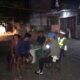 Wujudkan Lingkungan Aman, Polsek Kediri Intensifkan Patroli Malam di Desa Lelede