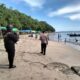 Operasi Ketupat 2025, Polisi Jaga Wisatawan di Senggigi Lombok Barat