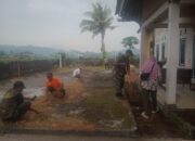 Sinergi TNI dan Warga Warnai Persiapan HUT Desa Tempos