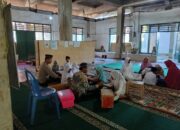 Bhabinkamtibmas Desa Ntori Sambang dan Ajar Anak-anak Mengaji di TPA Nurul Huda, Sampaikan Pesan Kamtibmas