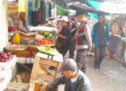 Jaga Antisipasi Lonjakan Harga dan Ketersediaan Pangan, Polsek Tanjung Rutin Laksanakan Pengecekan Pasar