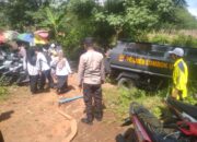 Polsek Khayangan Salurkan Air Bersih di Rumah Warga Terkena Musibah Lakalantas an.KELUARGA IBU SAHANI