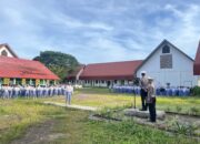 Kasat Lantas Selaku Pembina Upacara di Sekolah, Berikan Edukasi Keselamatan Berlalu Lintas