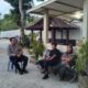 Bhabinkamtibmas Batulayar Barat Gaungkan Ketahanan Pangan di Dusun Batubolong