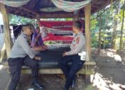 Polsek Pemenang Ajak Warga Waspadai Tindak Pidana Perdagangan Orang di Dusun Bentek
