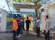 Polsek Kawasan Pelabuhan Laut Bima Amankan Proses Embarkasi dan Debarkasi Kapal KM. BINAIYA di Pelabuhan Bima