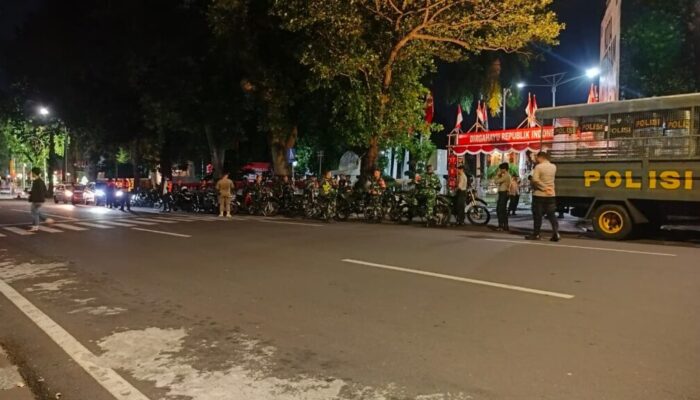 Sinergi TNI, Polri, Pemda Amankan Kota Pasca Aksi Massa