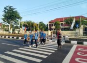 Rawan Pagi Polsek Tanjung, Cegah Kemacetan di Depan SMPN 1 Tanjung
