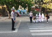 Sat Lantas Polres Bima Kota Laksanakan Rawan Pagi/Strong Point, Wujudkan Kamseltibcarlantas yang Lancar