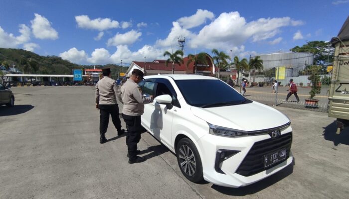 Polsek Lembar Perketat Pemeriksaan di Pelabuhan, Antisipasi Barang Ilegal dari Bali