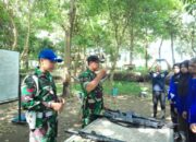 Anggota Kodim 1606 Mataram Latih Menwa UMMAT Disiplin Lewat Senjata SS1