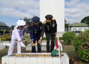 Tabur Bunga di TMP Majeluk Warnai Peringatan HUT TNI