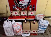 Gerebek Kafe, Tim Opsnal Sat Narkoba Polres Bima Kota Sita Ratusan Botol Miras
