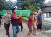 Polsek Langgudu Peduli, Bhabinkamtibmas Hadiri Prosesi Pemakaman Warga Binaan