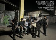 Sat Samapta Polres Bima Kota Gelar Patroli Dialogis, Sampaikan Himbauan Kamtibmas kepada Warga