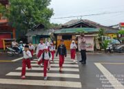 Polsek Rasanae Timur Laksanakan Rawan Pagi di Sejumlah Titik Rawan Kemacetan