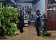 Banjir Rendam Rumah Warga, Babinsa Pastikan Keamanan
