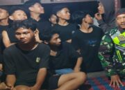 Babinsa Gapuk Hadir sebagai Penengah Pasca Perkelahian Remaja