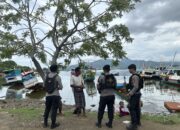 ‎ Sat Samapta Polres Bima Kota Laksanakan Patroli Dialogis dan Sambang Nelayan di Pantai Lawata dan Amahami