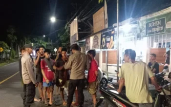 Amankan Ramadhan, Polsek Batulayar Cek Lokasi Diduga Kelompok Bersajam